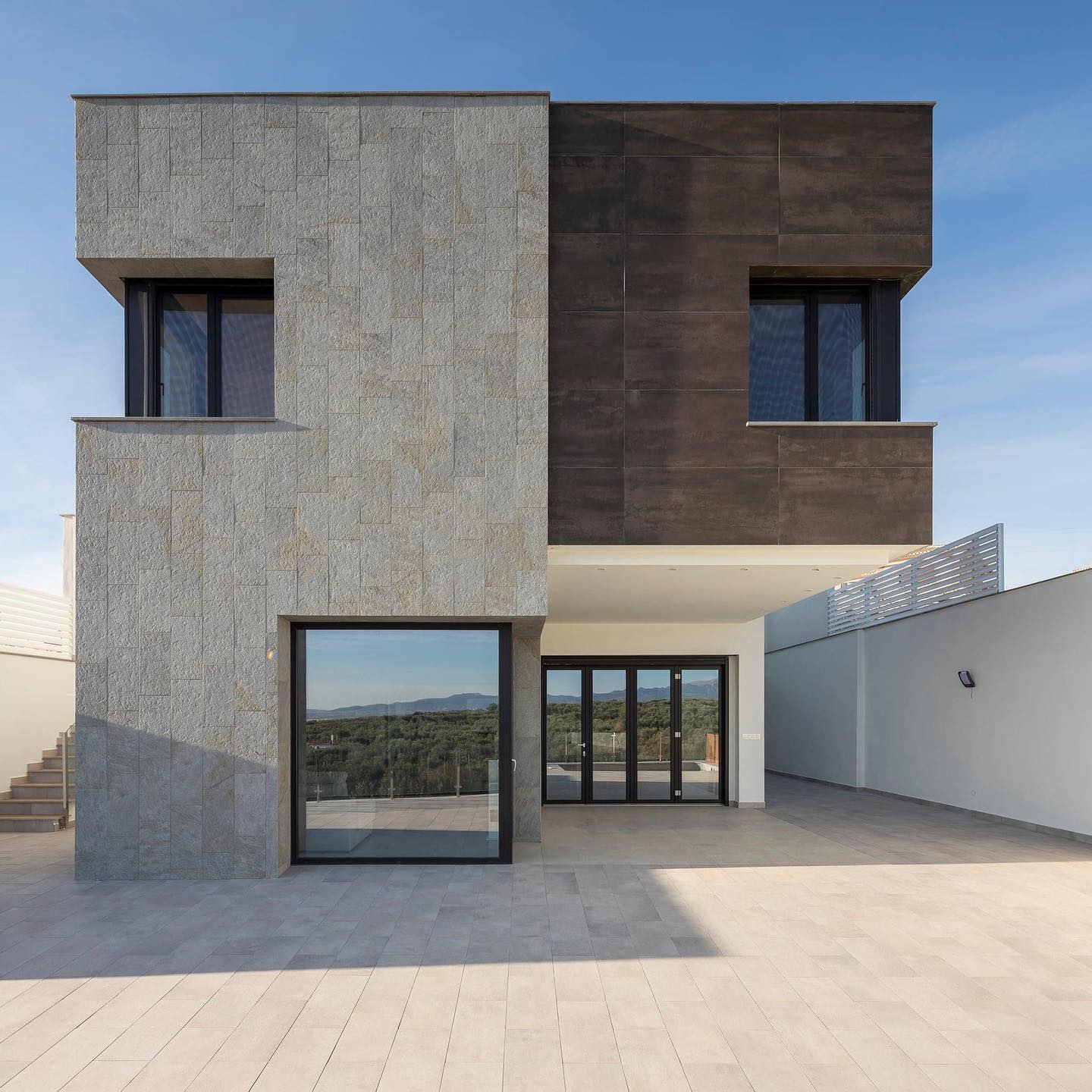 Vivienda unifamiliar moderna Andújar